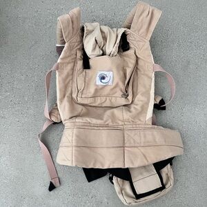 Ergobaby